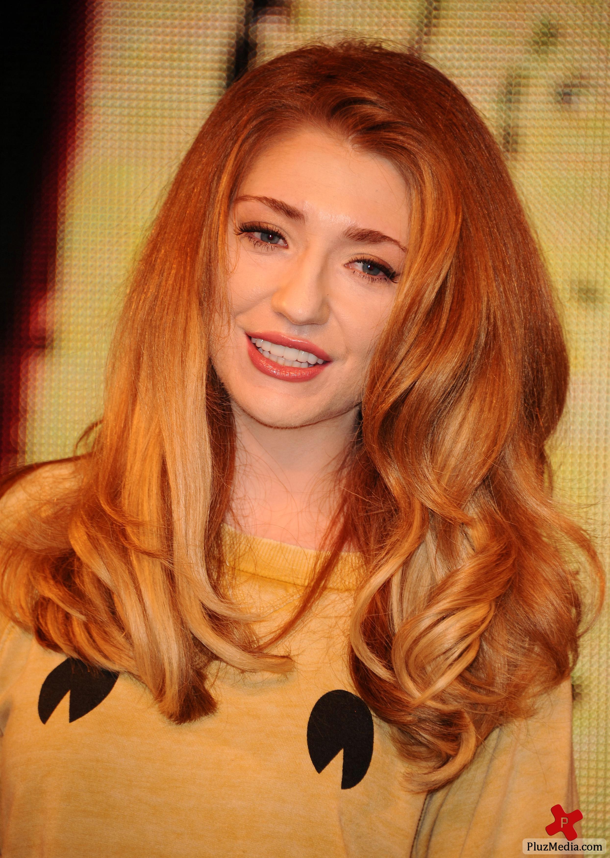 Nicola Roberts signs copies of her debut album 'Cinderellas Eyes' | Picture 87562